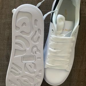 Alexander McQueen Sneakers Purchased from someone and too big. PERFECT CONDITION
